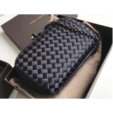 Clutch Bottega Veneta Knot În Boucher Intreccio Negru