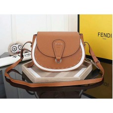Geantă de umăr din piele Fendi Saddlebag maro