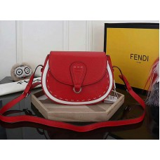 Geantă de umăr din piele Fendi Saddlebag roșie