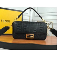 Geantă Fendi Baguette din piele de miel neagră