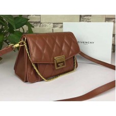 Geantă Givenchy gv3 din piele matalasă cu clapă, culoare camel
