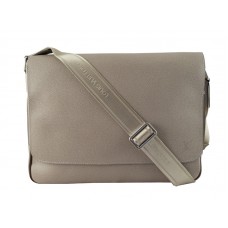 Sasha Polaire din piele Louis Vuitton Taiga