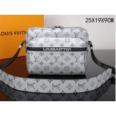 Louis Vuitton Geantă Messenger Pm Monogram Altă argintie m43827