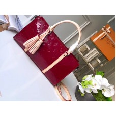 Geantă Louis Vuitton Monogram Vernis Neo Triangle Wine m96052